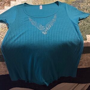 LuLaRoe Teal Short Sleeve Top with Embellishment
